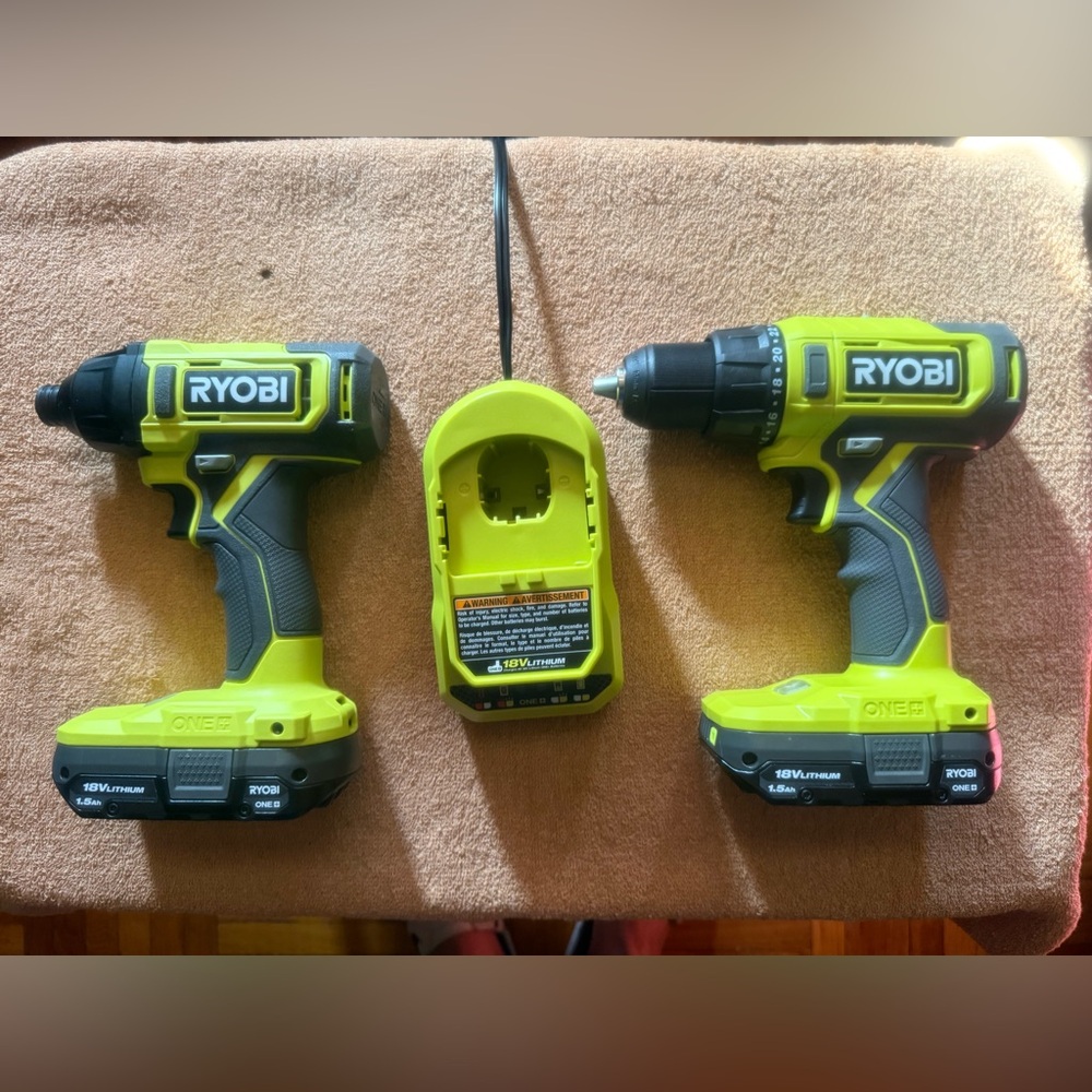 RYOBI Green Cordless Drill Set battery and charger included
